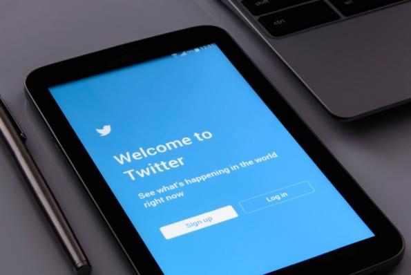 Twitter пообещала применять блокировку к аккаунтам-нарушителям правил только в крайних случаях
